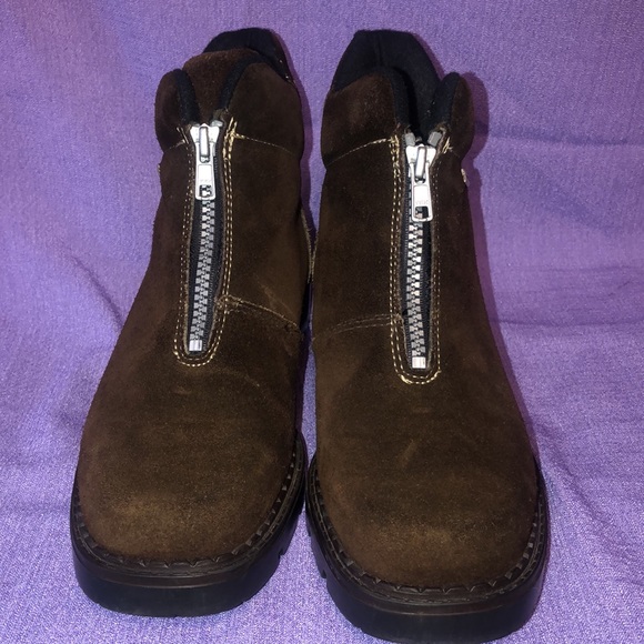 Used Women’s Sorel Zip Ankle Boot Size 8M Brown Suede - Picture 2 of 10